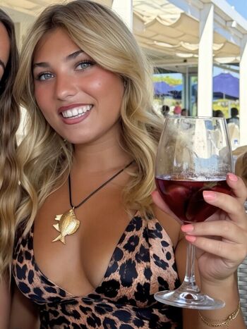 Full leaked Rosie mcclelland page private onlyfans photo
