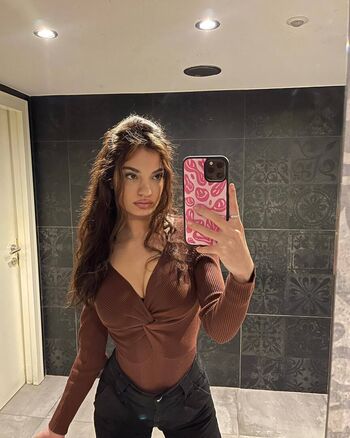 Rossela Janina