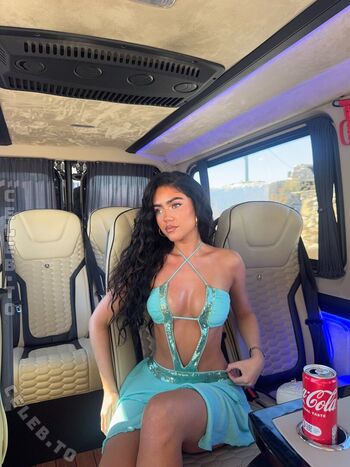 Full leaked Roxanarosuu page private onlyfans photo