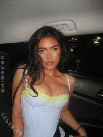 Full leaked Roxanarosuu private onlyfans photo