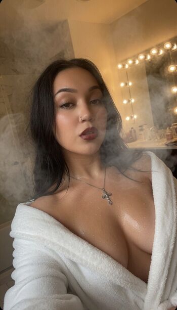 Full leaked Roxanne perez private onlyfans photo