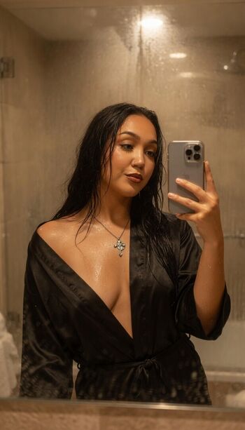 Full leaked Roxanne perez private onlyfans photo
