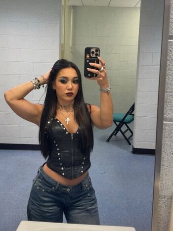 Full leaked Roxanne perez private onlyfans photo
