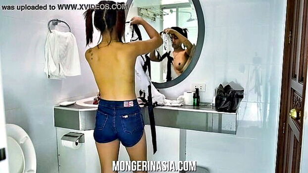 Full leaked Roxxie abarquez private onlyfans photo
