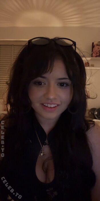 Full leaked Roxy mya private onlyfans photo