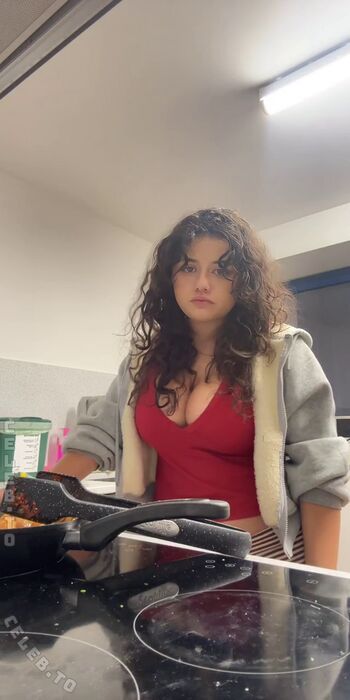 Full leaked Roxy mya private onlyfans photo