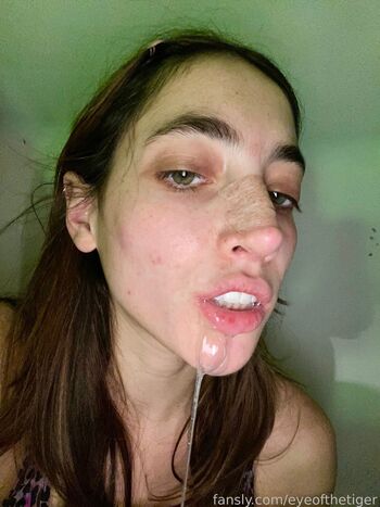 Full leaked Roxyrose private onlyfans photo