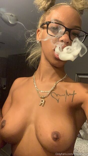 Full leaked Rozay molly private onlyfans photo