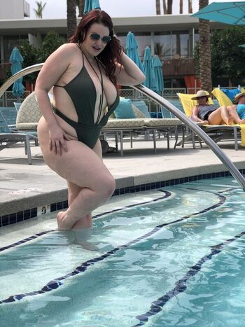 Ruby Roxx