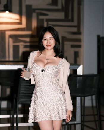 Full leaked Rubyzhu private onlyfans photo