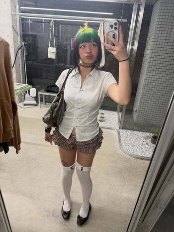 Full leaked Ruinedbymiki private onlyfans photo