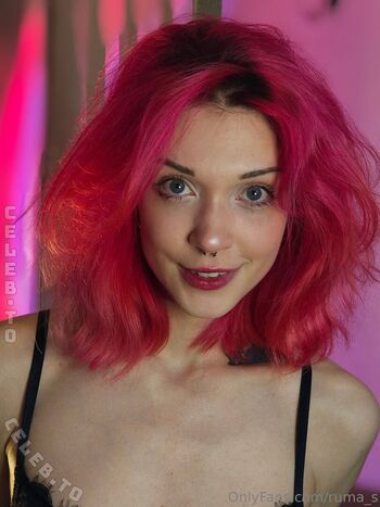 Full leaked Kayla dicello/ private onlyfans photo