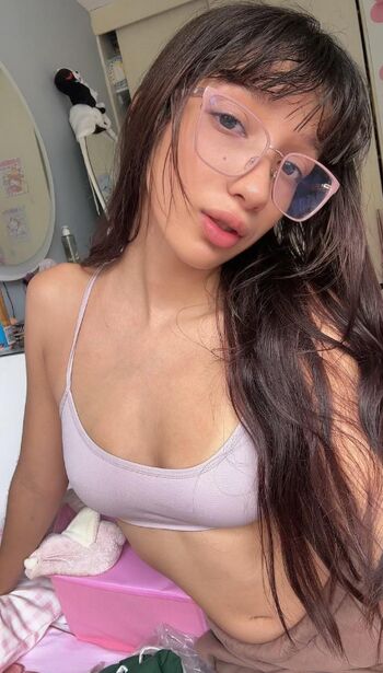 Full leaked Runa izumi page private onlyfans photo