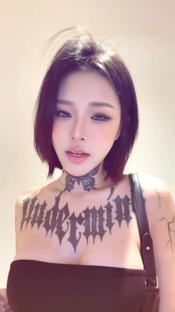 Full leaked Rungruedee thammakoon page private onlyfans photo