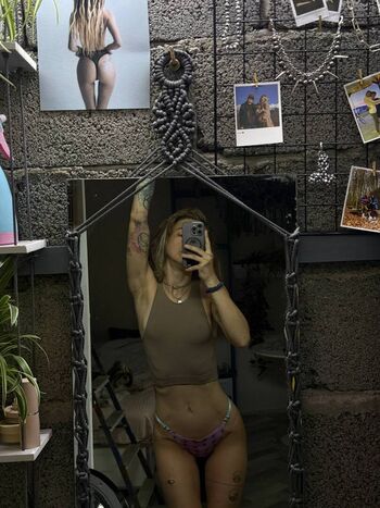 Full leaked Russian girls page private onlyfans photo