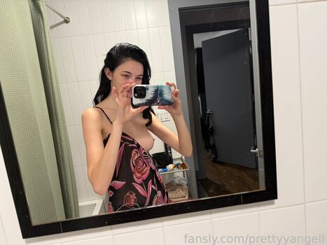 Full leaked Rylrat private onlyfans photo