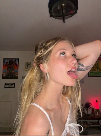 Full leaked Ryryanxo page private onlyfans photo