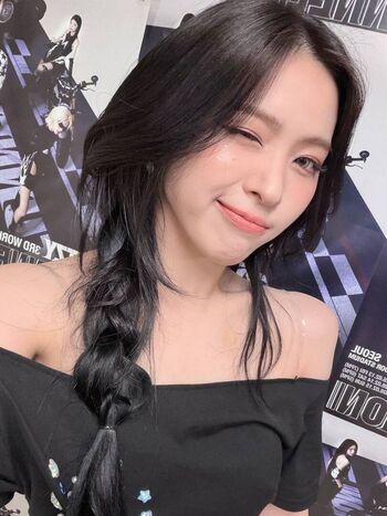 Ryujin - ITZY (신류진, Shin Ryu-jin)