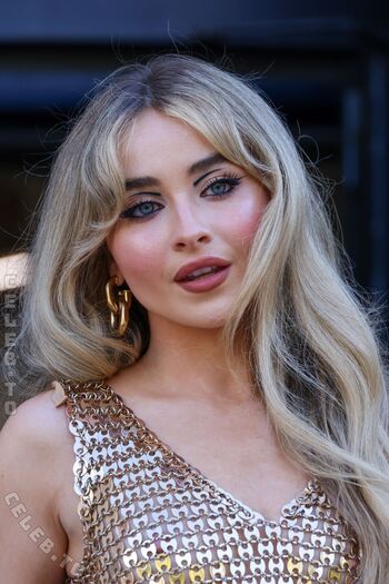 Full leaked Sabrina carpenter  page private onlyfans photo