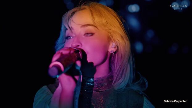 Full leaked Sabrina carpenter  page private onlyfans photo