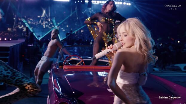 Full leaked Sabrina carpenter  page private onlyfans photo