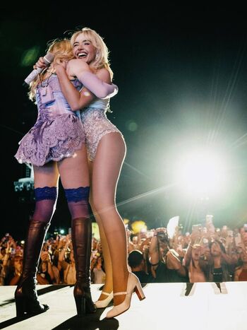 Full leaked Sabrina carpenter  page private onlyfans photo