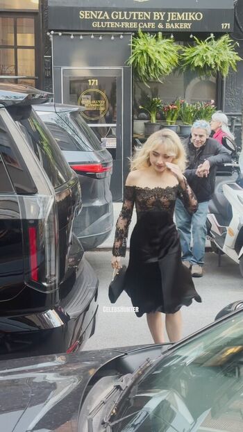 Full leaked Sabrina carpenter  page private onlyfans photo