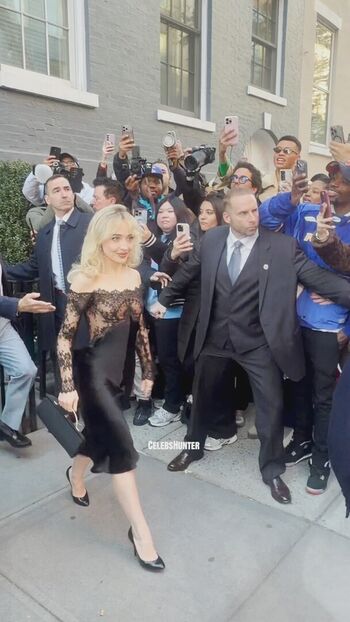 Full leaked Sabrina carpenter  page private onlyfans photo