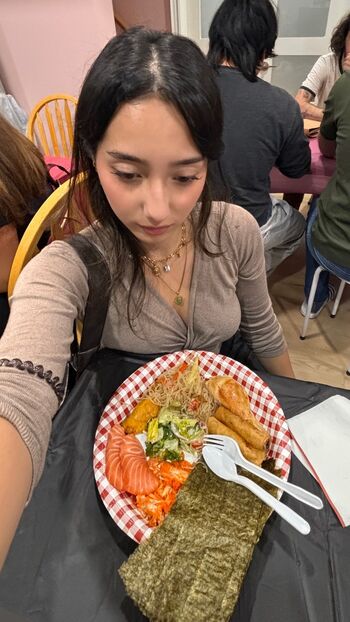 Sabrina Pezeshkian | sabadabadoodle | sabababaroo