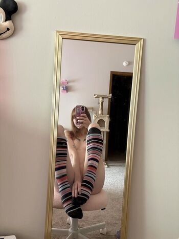 Full leaked Sadgalkenz page private onlyfans photo