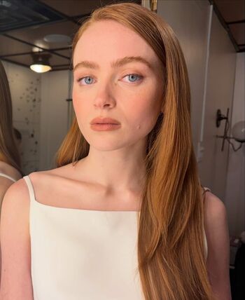 Full leaked Sadie sink page private onlyfans photo