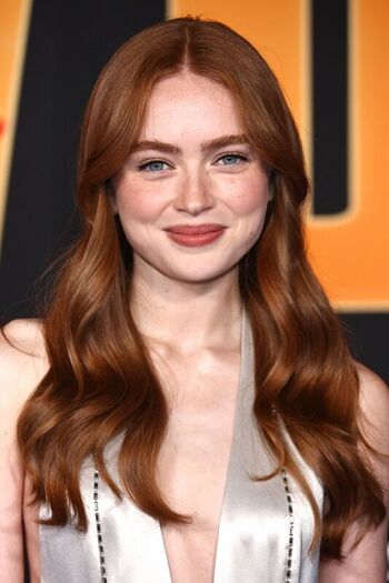 Full leaked Sadie sink page private onlyfans photo