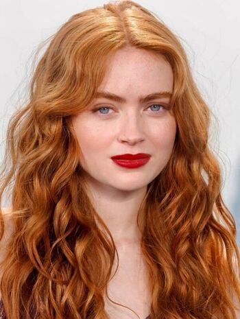 Full leaked Sadie sink page private onlyfans photo