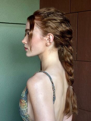 Full leaked Sadie sink page private onlyfans photo