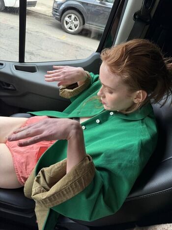 Full leaked Sadie sink page private onlyfans photo