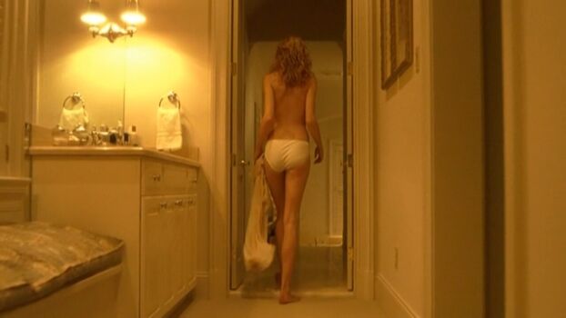 Saffron Burrows