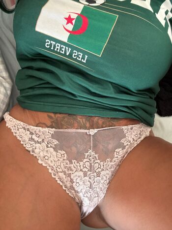 Full leaked Safiamilf private onlyfans photo