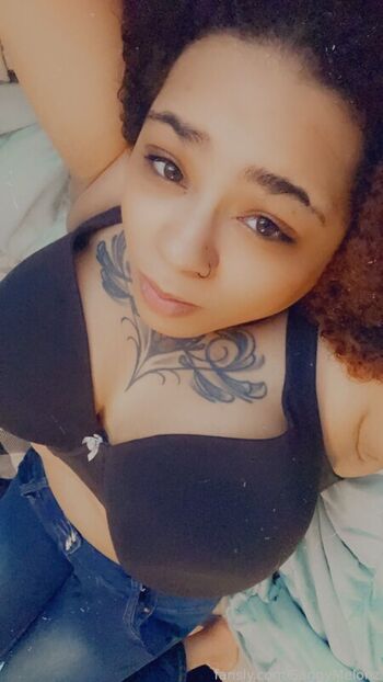Full leaked Saggymelonz private onlyfans photo