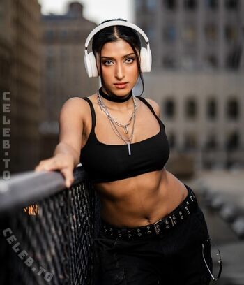 Full leaked Sahani singh private onlyfans photo