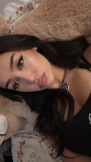 Full leaked Saharrooo private onlyfans photo