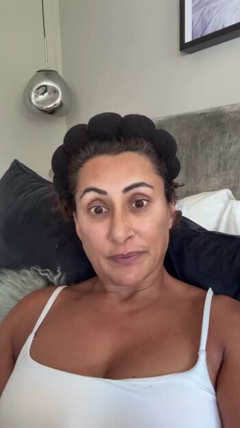 Full leaked Saira khan private onlyfans photo