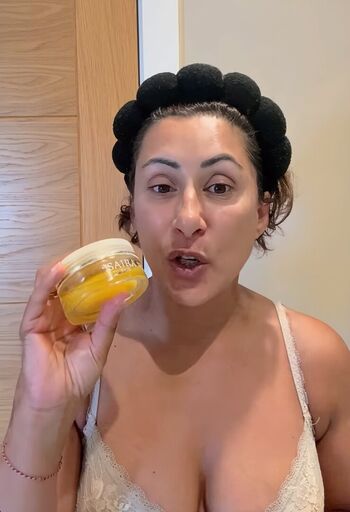 Full leaked Saira khan private onlyfans photo