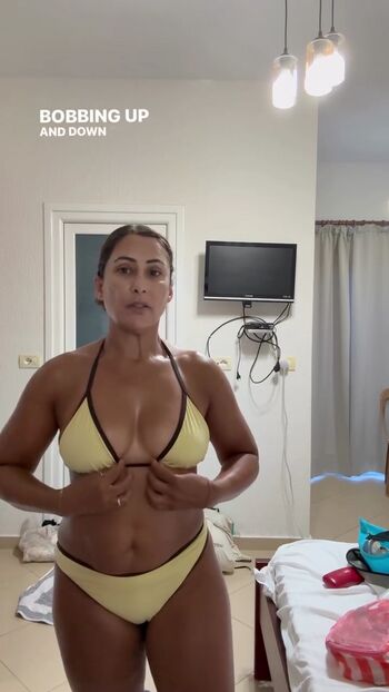 Saira Khan