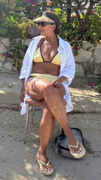 Saira Khan