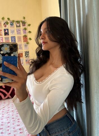Full leaked Sakshi pandey page private onlyfans photo