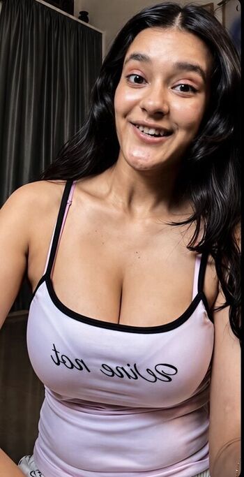 Full leaked Sakshi pandey page private onlyfans photo