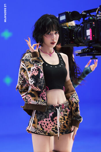 Sakura Miyawaki 宮脇 咲良