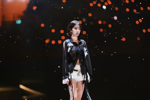 Sakura Miyawaki 宮脇 咲良