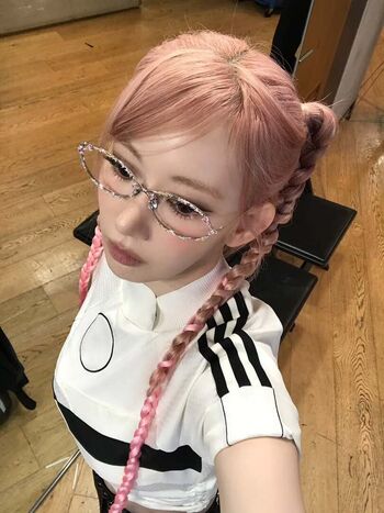 Full leaked Sakura miyawaki private onlyfans photo
