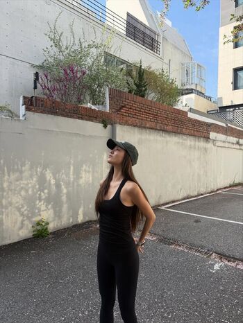 Sally Kim